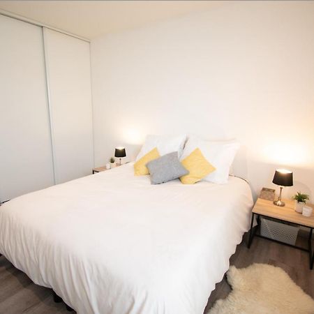 Joli studio tout confort à 2 pas de la gare Poissy Exterior foto